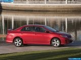 toyota_2011-corolla_1600x1200_012.jpg