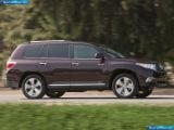 toyota_2011-highlander_1600x1200_009.jpg