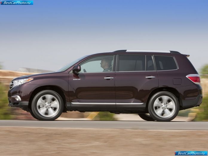 2011 Toyota Highlander - фотография 10 из 49