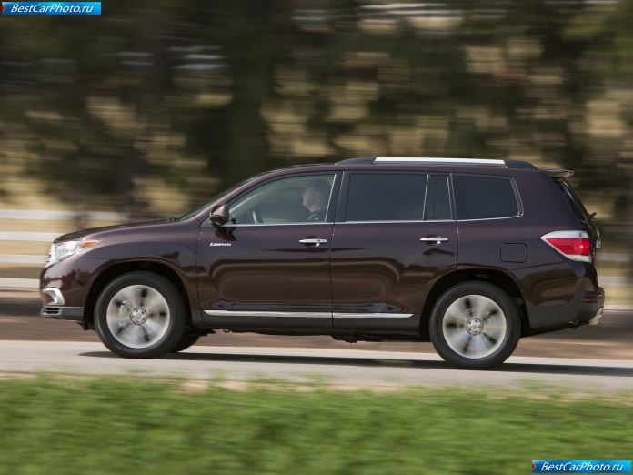 2011 Toyota Highlander - фотография 12 из 49