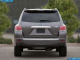 toyota_2011-highlander_hybrid_1600x1200_017.jpg