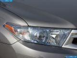 toyota_2011-highlander_hybrid_1600x1200_023.jpg