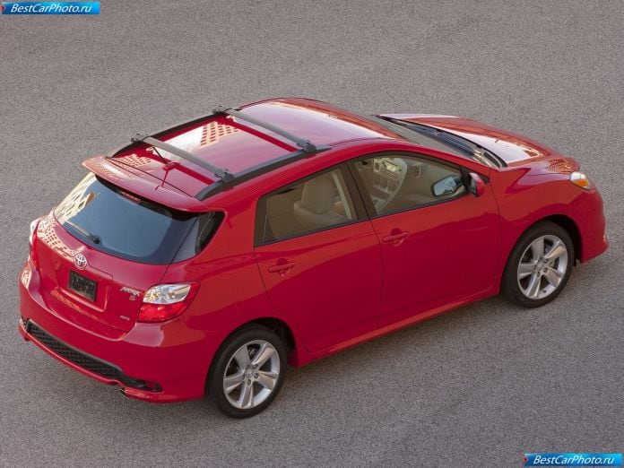 2011 Toyota Matrix - фотография 22 из 38