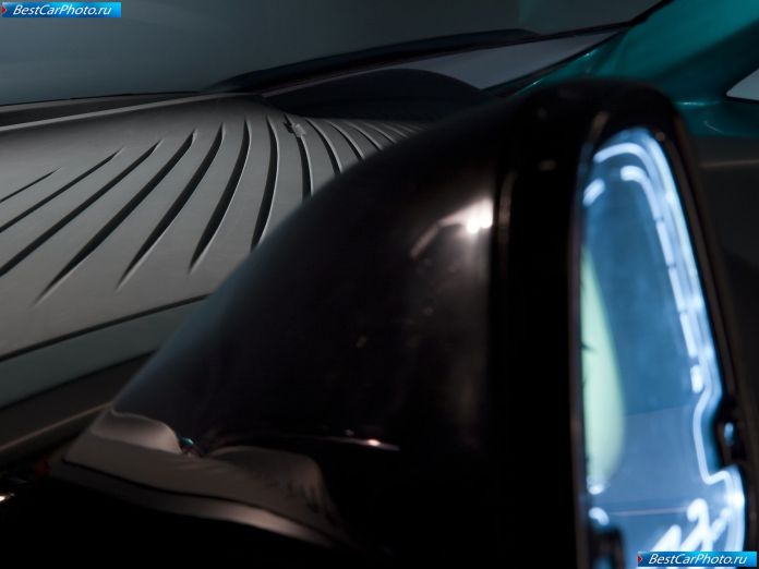 2011 Toyota Prius C Concept - фотография 14 из 28