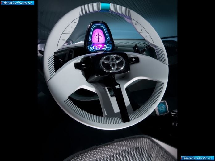 2011 Toyota Prius C Concept - фотография 24 из 28