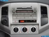 toyota_2011-tacoma_1600x1200_043.jpg