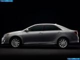 toyota_2012-camry_hybrid_1600x1200_019.jpg