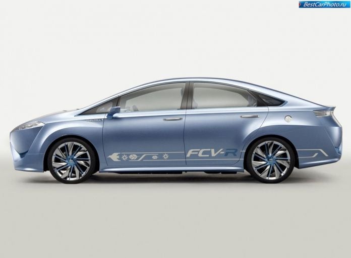2012 Toyota FCV-R Concept - фотография 5 из 19