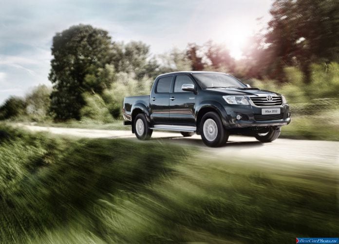 2012 Toyota Hilux - фотография 5 из 36