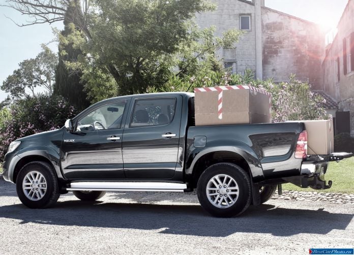 2012 Toyota Hilux - фотография 14 из 36