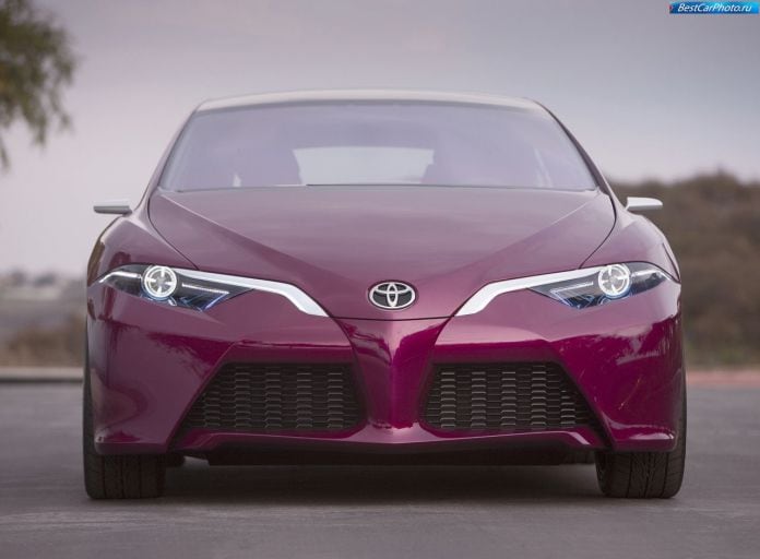 2012 Toyota NS4 Advanced Plug-in Hybrid Concept - фотография 13 из 25