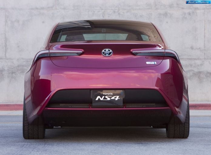 2012 Toyota NS4 Advanced Plug-in Hybrid Concept - фотография 14 из 25