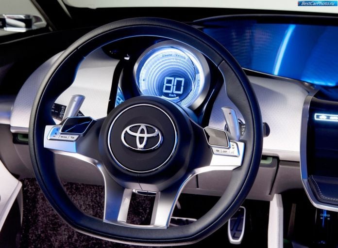 2012 Toyota NS4 Advanced Plug-in Hybrid Concept - фотография 17 из 25