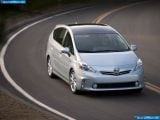 toyota_2012-prius_v_1600x1200_011.jpg