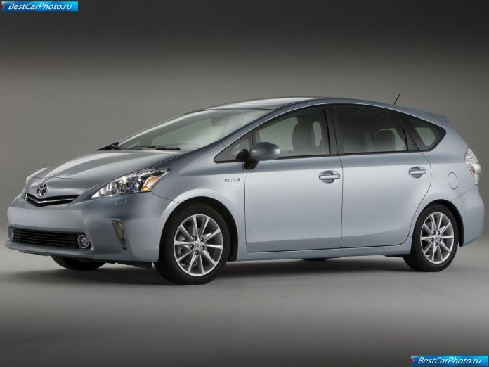 2012 Toyota Prius V - фотография 27 из 77