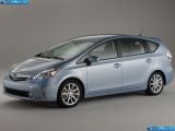 toyota_2012-prius_v_1600x1200_030.jpg