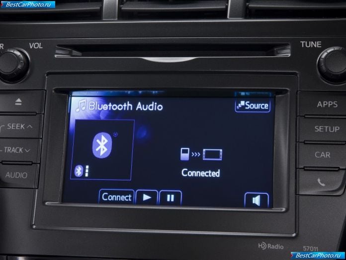 2012 Toyota Prius V - фотография 42 из 77