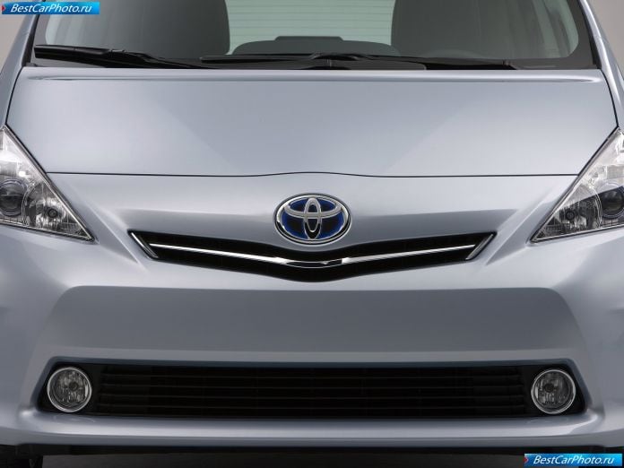2012 Toyota Prius V - фотография 61 из 77