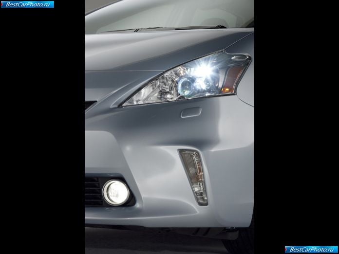 2012 Toyota Prius V - фотография 73 из 77