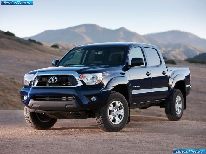 2012 Toyota Tacoma - фотография 2 из 28