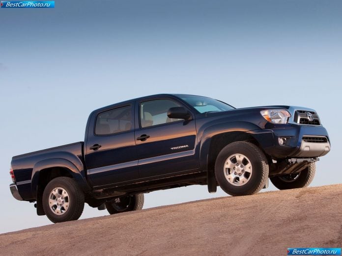 2012 Toyota Tacoma - фотография 14 из 28