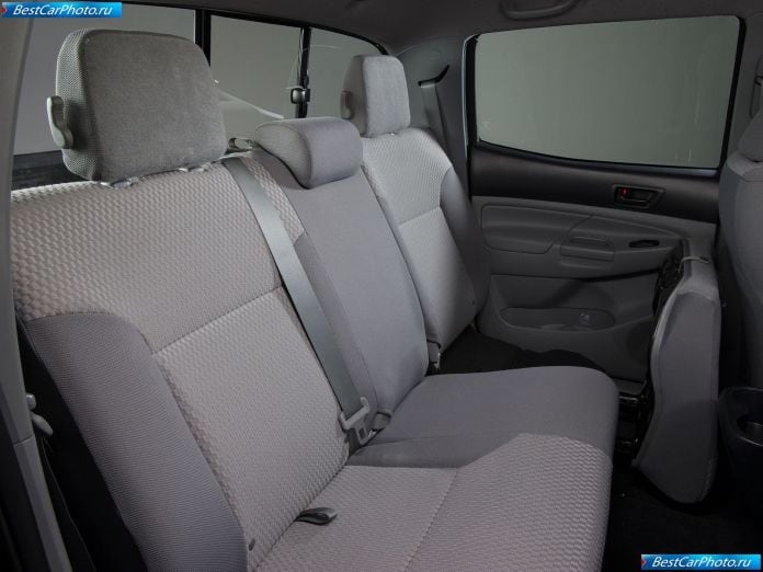 2012 Toyota Tacoma - фотография 24 из 28