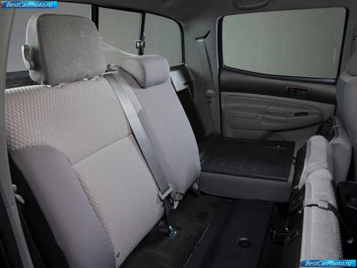 2012 Toyota Tacoma - фотография 25 из 28