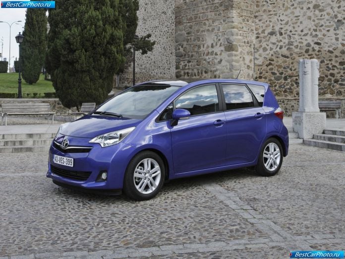 2012 Toyota Verso-s - фотография 30 из 115