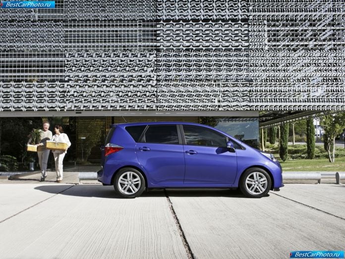 2012 Toyota Verso-s - фотография 45 из 115