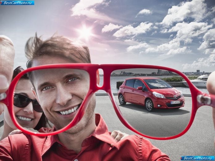 2012 Toyota Yaris - фотография 34 из 120