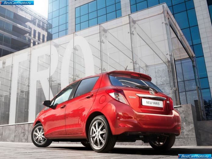 2012 Toyota Yaris - фотография 48 из 120