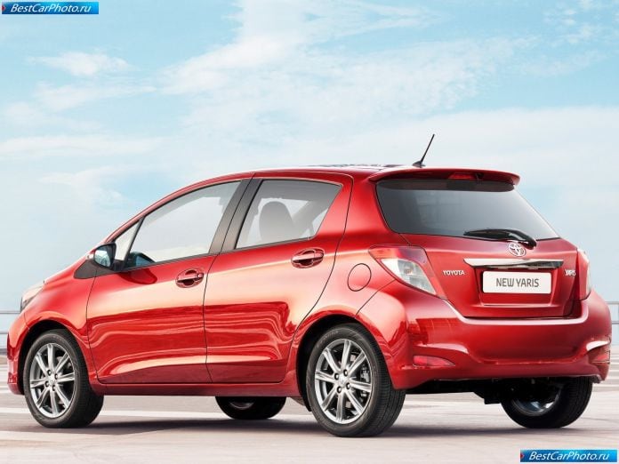 2012 Toyota Yaris - фотография 49 из 120