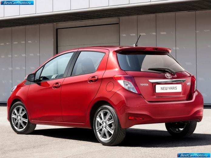 2012 Toyota Yaris - фотография 55 из 120