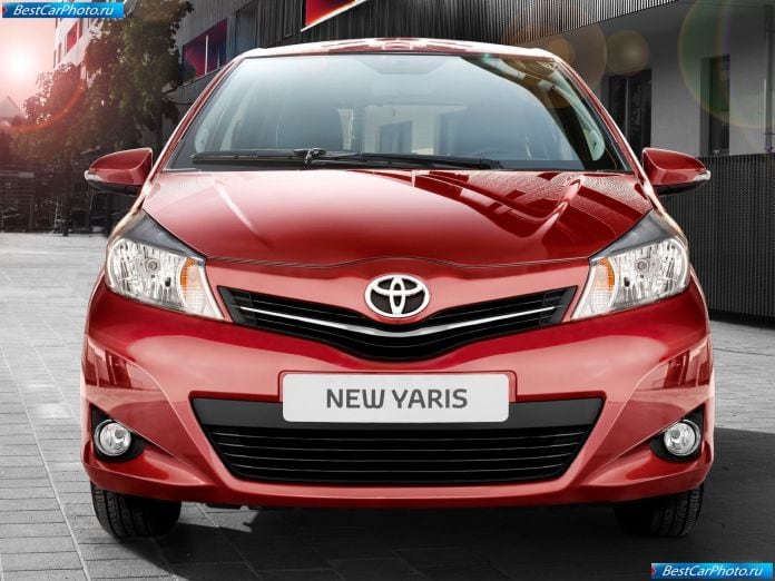 2012 Toyota Yaris - фотография 70 из 120
