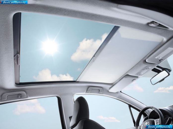 2012 Toyota Yaris - фотография 95 из 120