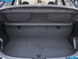 toyota_2012-yaris_1600x1200_098.jpg