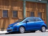 toyota_2012_yaris_3d_le_009.jpg