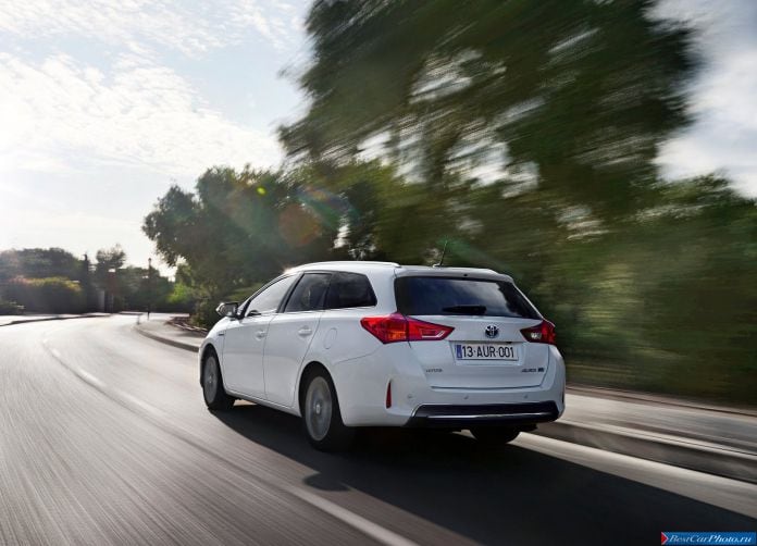 2013 Toyota Auris Touring Sports - фотография 70 из 103