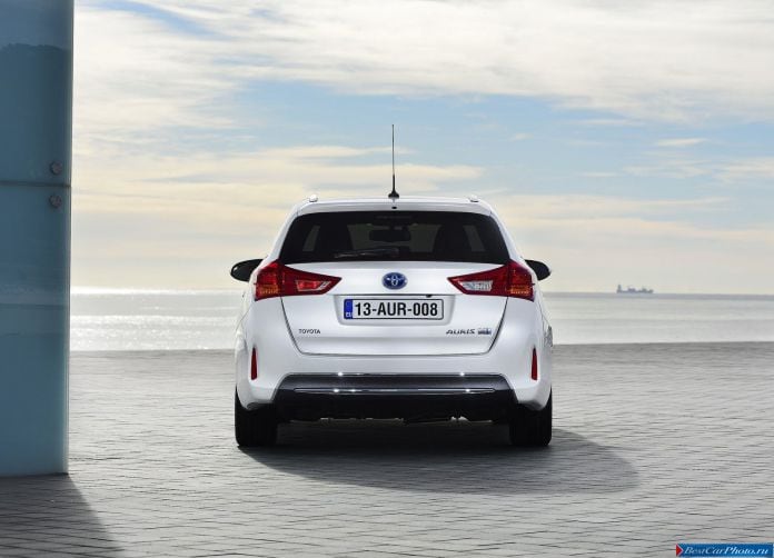 2013 Toyota Auris Touring Sports - фотография 74 из 103