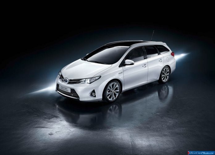 2013 Toyota Auris Touring Sports - фотография 76 из 103