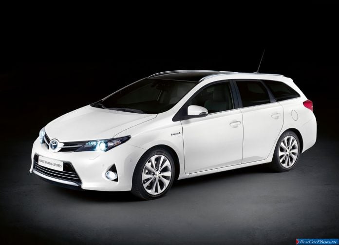 2013 Toyota Auris Touring Sports - фотография 80 из 103