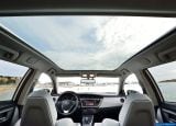 toyota_2013-auris_touring_sports_1600x1200_088.jpg