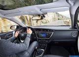toyota_2013-auris_touring_sports_1600x1200_089.jpg