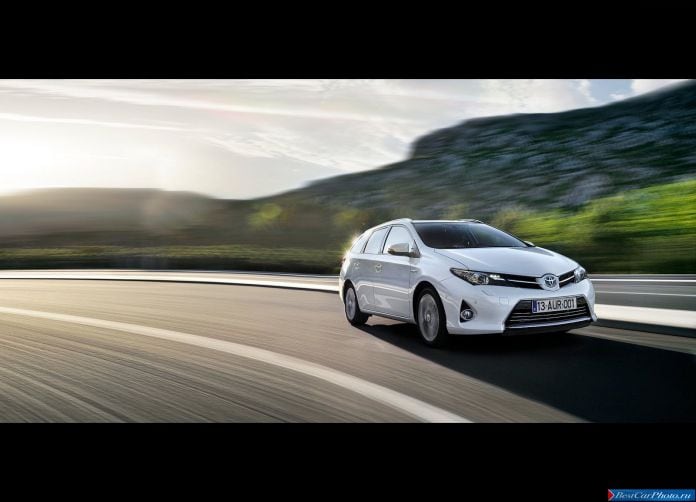 2013 Toyota Auris Touring Sports - фотография 100 из 103