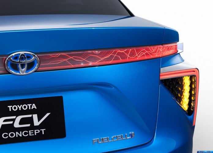 2013 Toyota FCV Concept - фотография 18 из 24