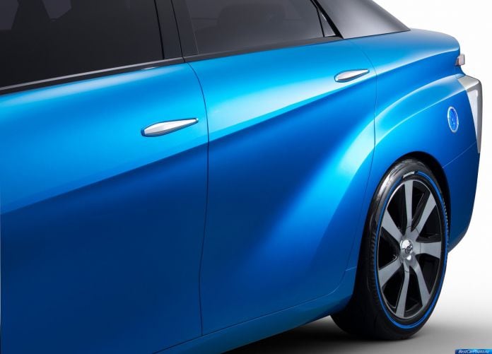 2013 Toyota FCV Concept - фотография 19 из 24