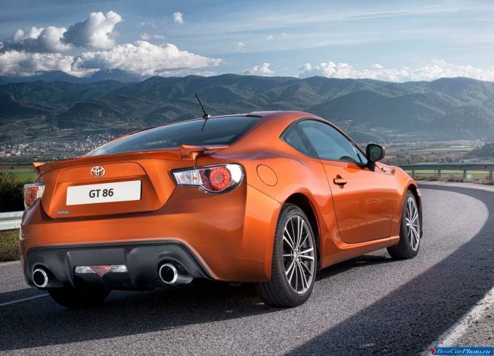 2013 Toyota GT 86 - фотография 3 из 104