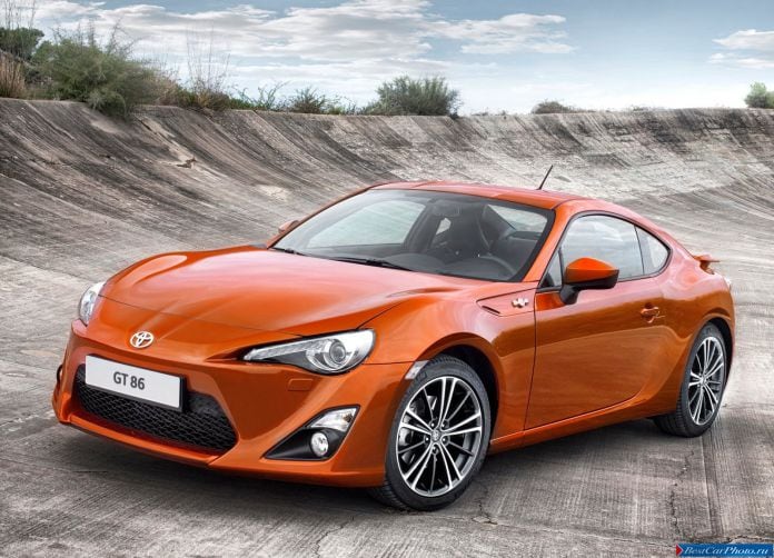 2013 Toyota GT 86 - фотография 8 из 104
