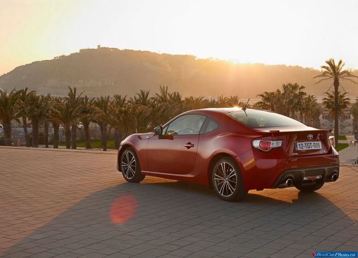 2013 Toyota GT 86 - фотография 54 из 104