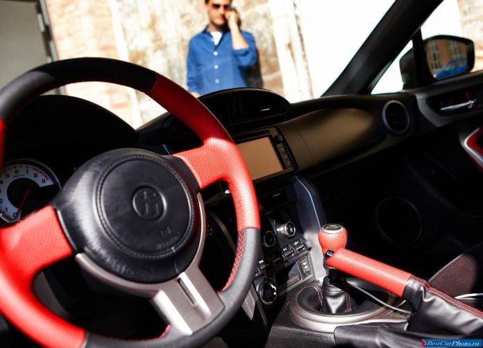 2013 Toyota GT 86 - фотография 74 из 104